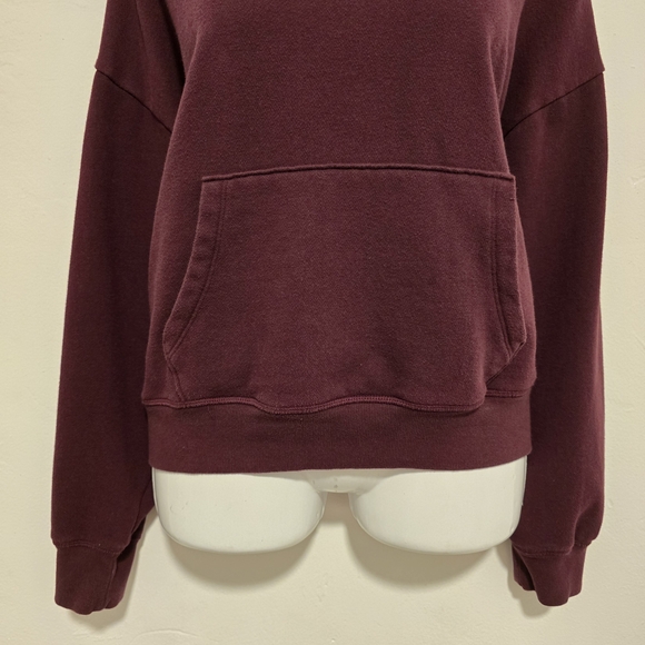 PINK Victoria's Secret - Maroon Hoodie - Picture 3 of 12